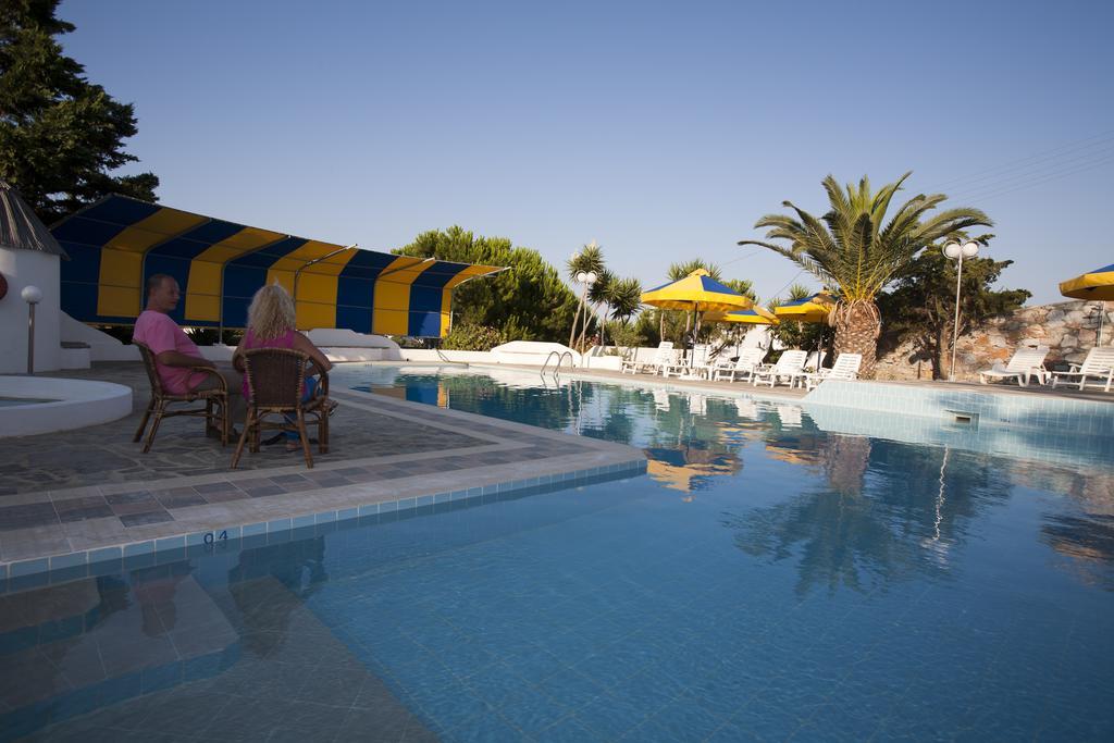 Azolimnos Bay Aparthotel Exterior photo