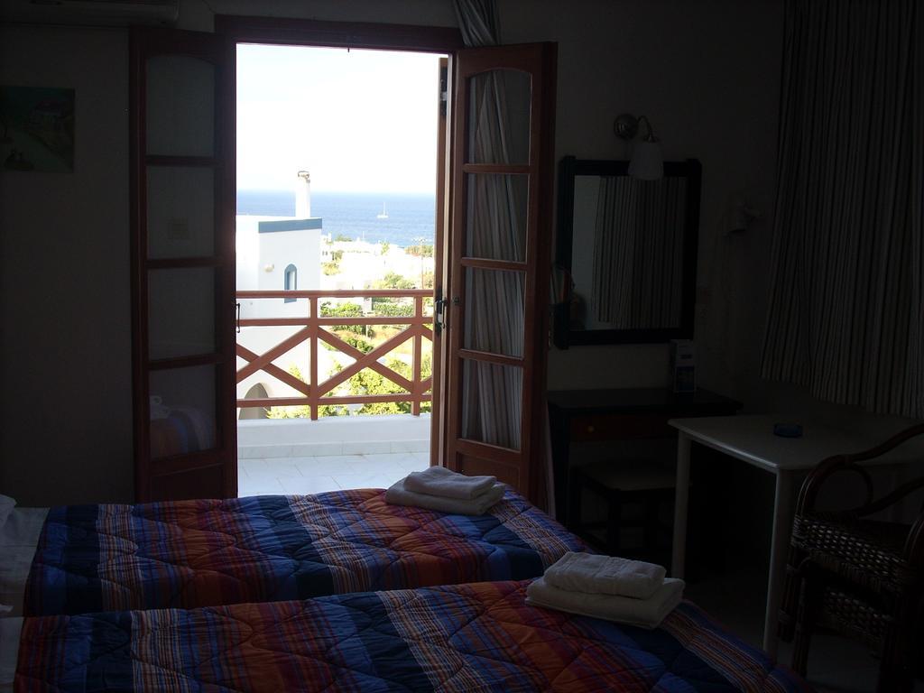 Azolimnos Bay Aparthotel Exterior photo