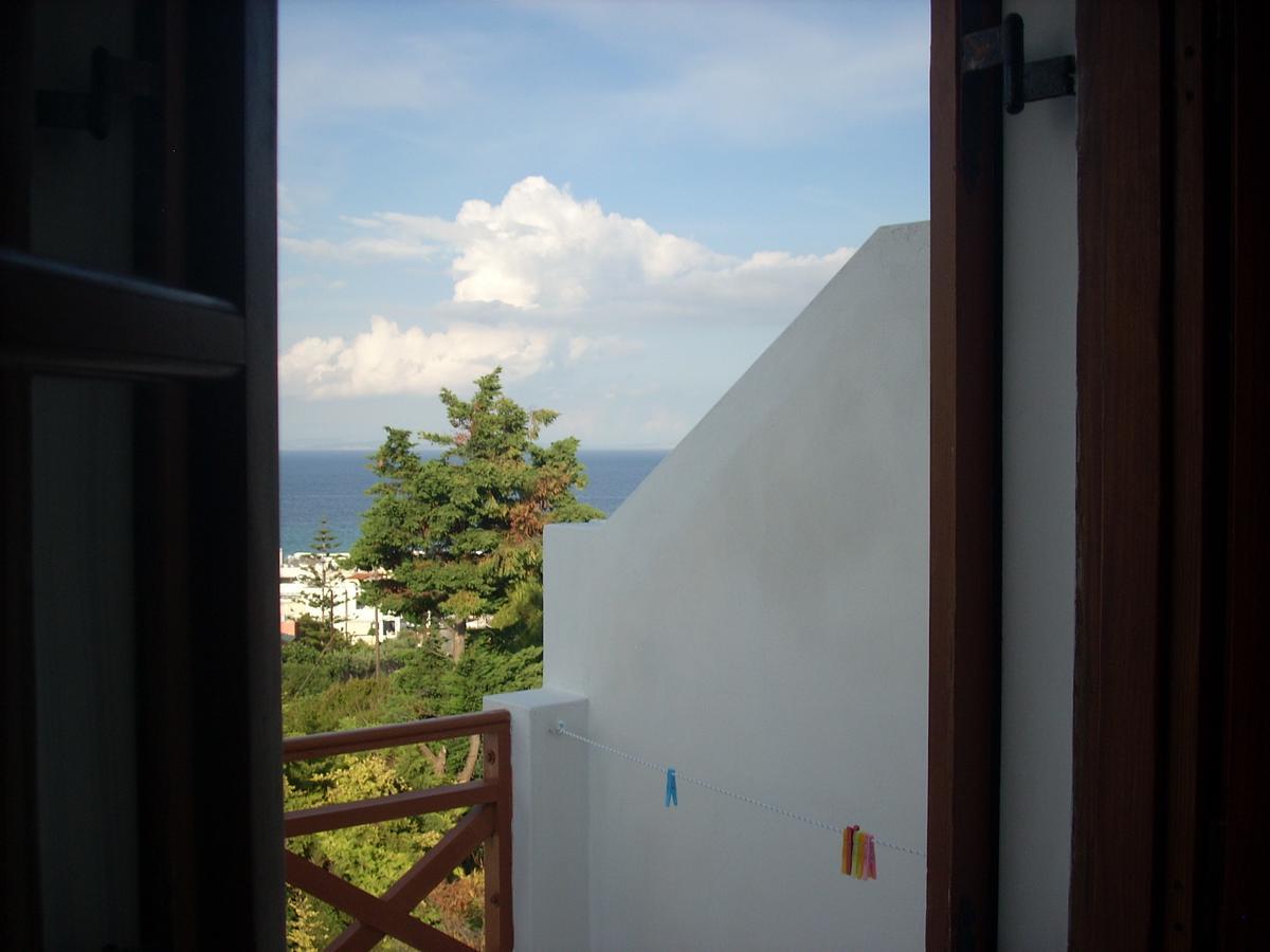 Azolimnos Bay Aparthotel Exterior photo