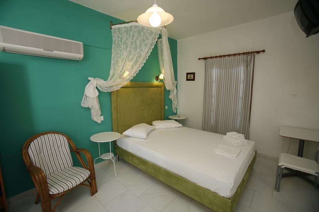 Azolimnos Bay Aparthotel Exterior photo